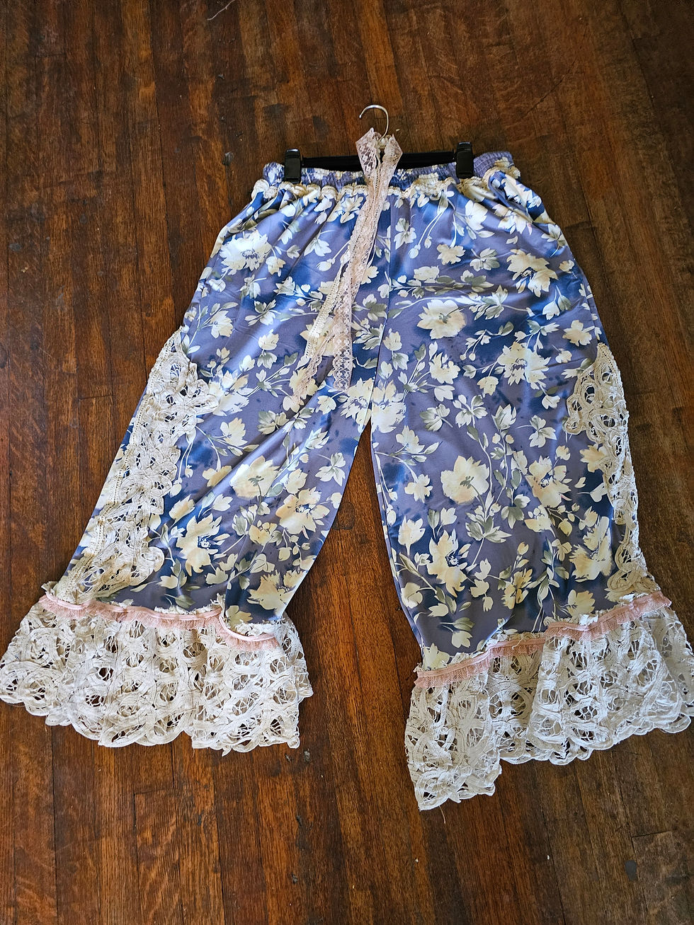 Thumbnail: Upcycled vintage papazo pants free size 