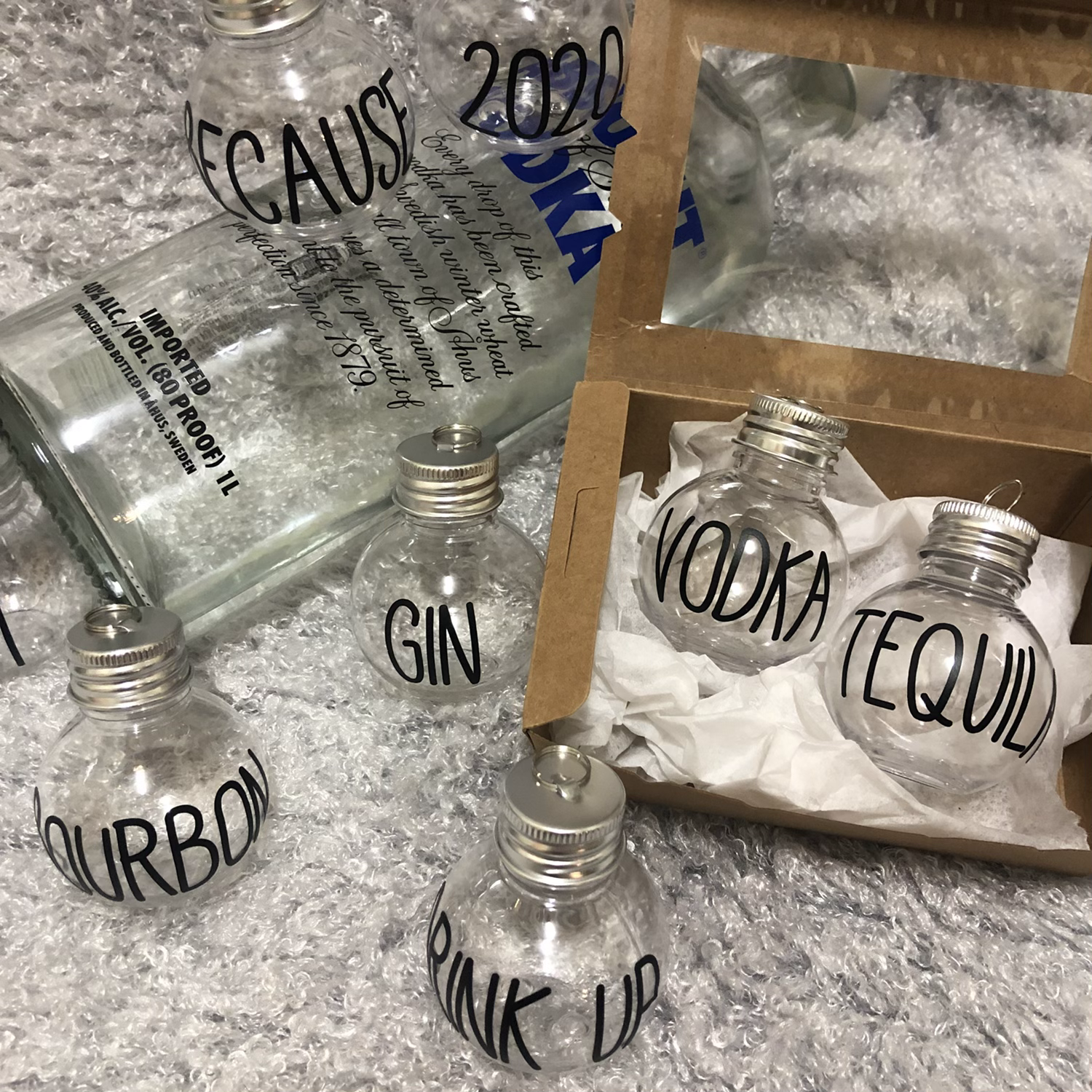 Booze Baubles (1)