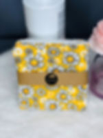 Lingettes "jaune et marguerites blanches"