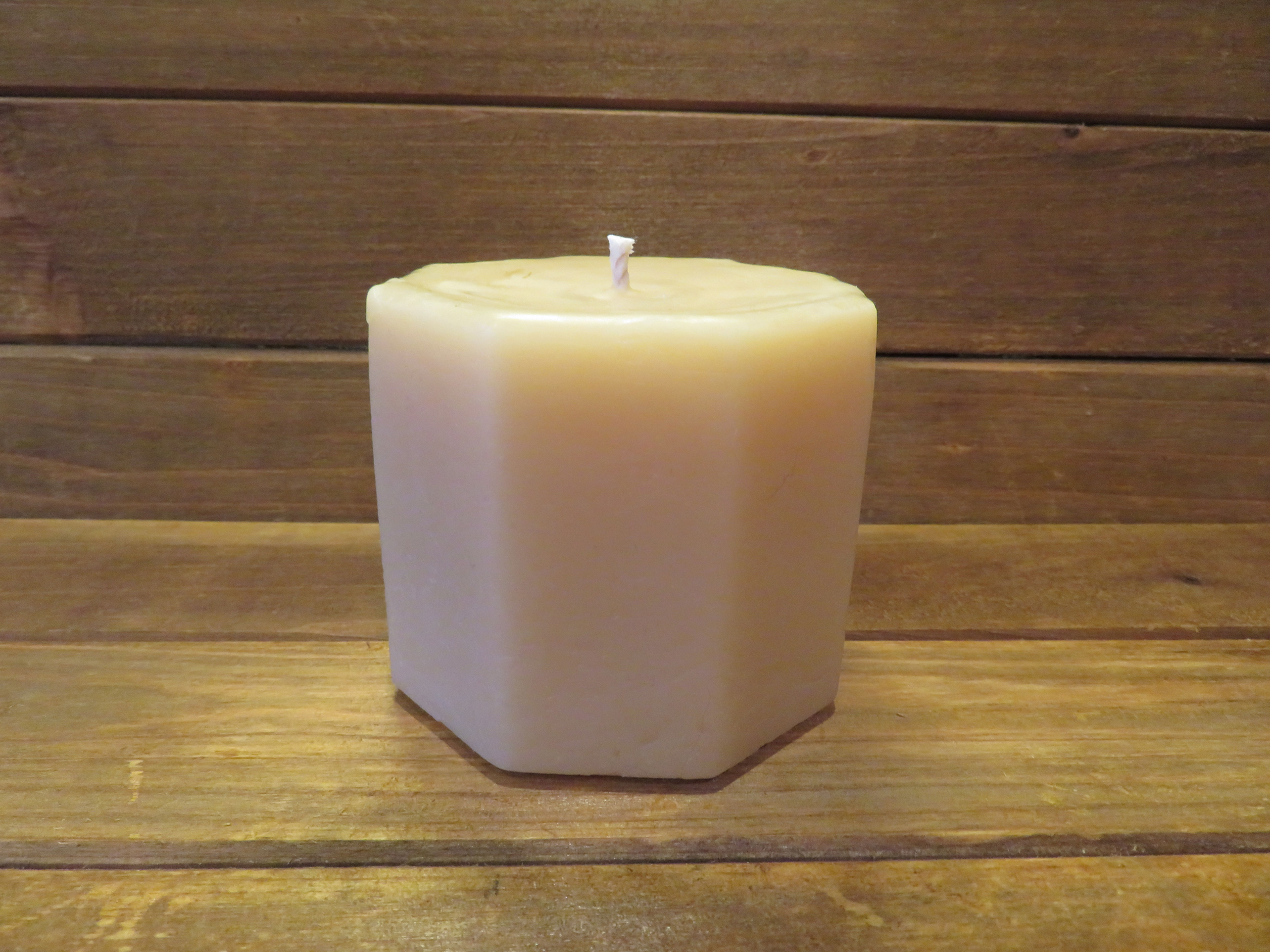 UNSCENTED PURE BEESWAX 3x3 octagon pillar candle