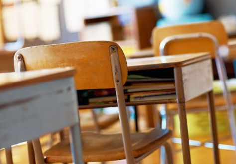 Many migrant children did not attend online classes during last lockdown, according to a study