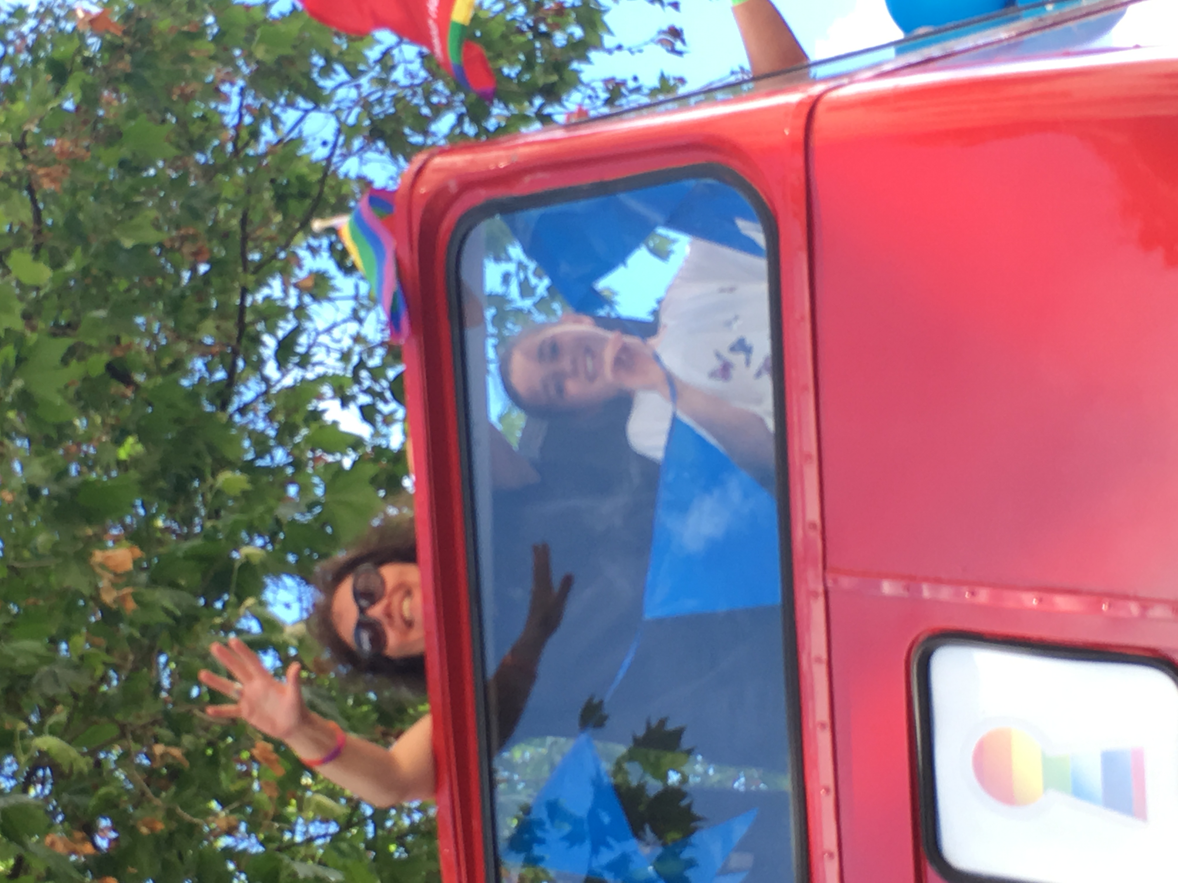 HouseProud Bus