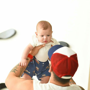 #MomentoTernura: Gusttavo Lima posta foto fofa do filho Gabriel