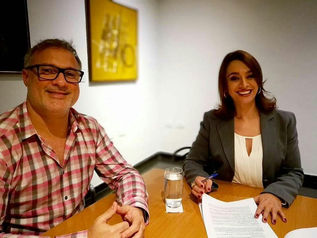 Cátia Fonseca assina contrato de 2 anos com a Band