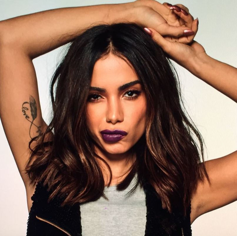 Anitta vai cantar hino brasileiro na Fórmula 1. (Foto: Reprodução/Instagram Anitta)