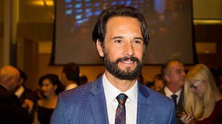 Record TV confirma sondagem à Rodrigo Santoro, mas nega proposta milionária