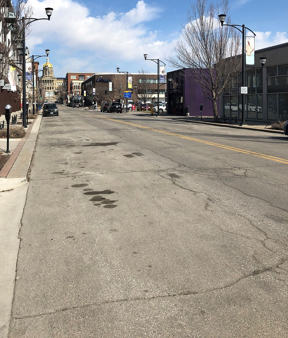 Empty Des Moines street, coronavirus, COVID-19 shut-down
