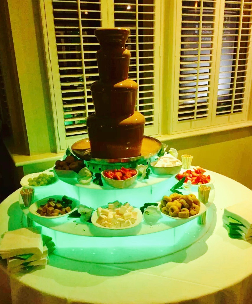 Chocolate Fountain Hire Essex London Moji Entertainer