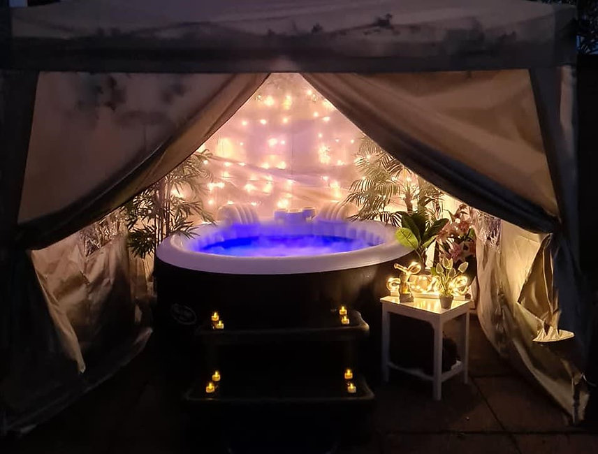 Hot Tub Hire Essex.jpeg