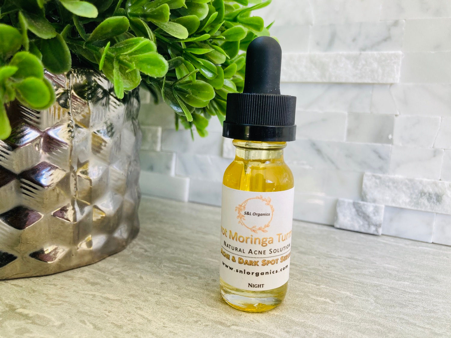 Carrot  Moringa Turmeric Acne & Dark Spot Serum (15mls)