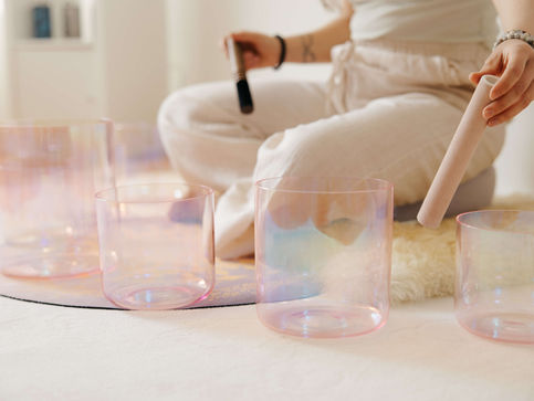 Klangschalen aus Glas
