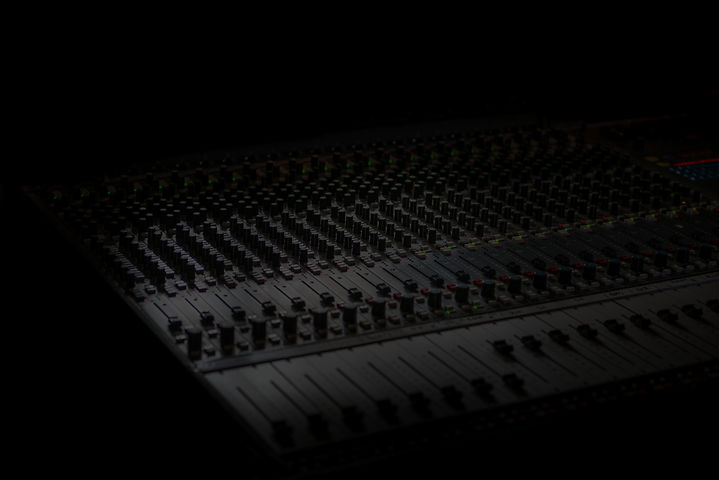 Sound%20equipment_edited.jpg