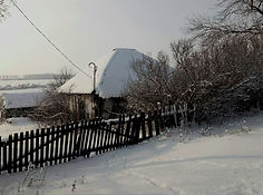 Стара хата у снігу (архітектура) Печена Юлія.jpg