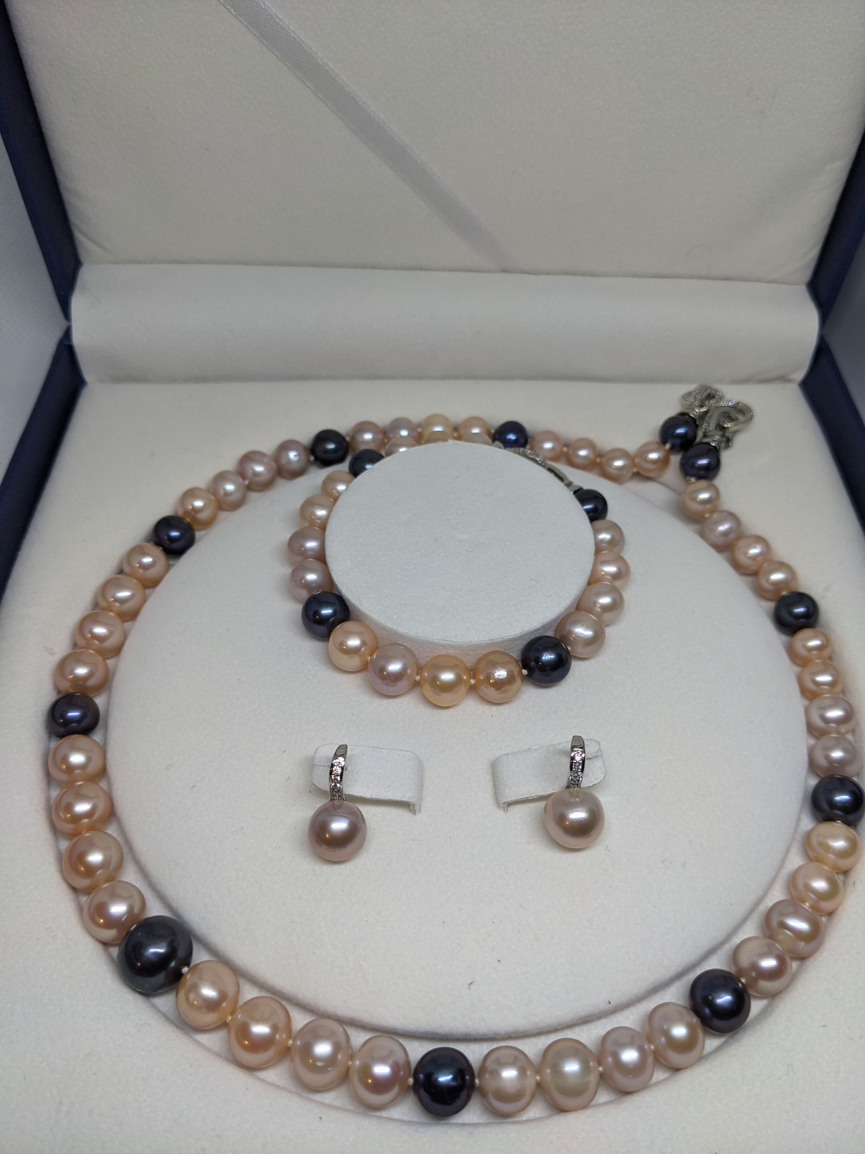 10-11mm Elegant Pearls Necklace Set