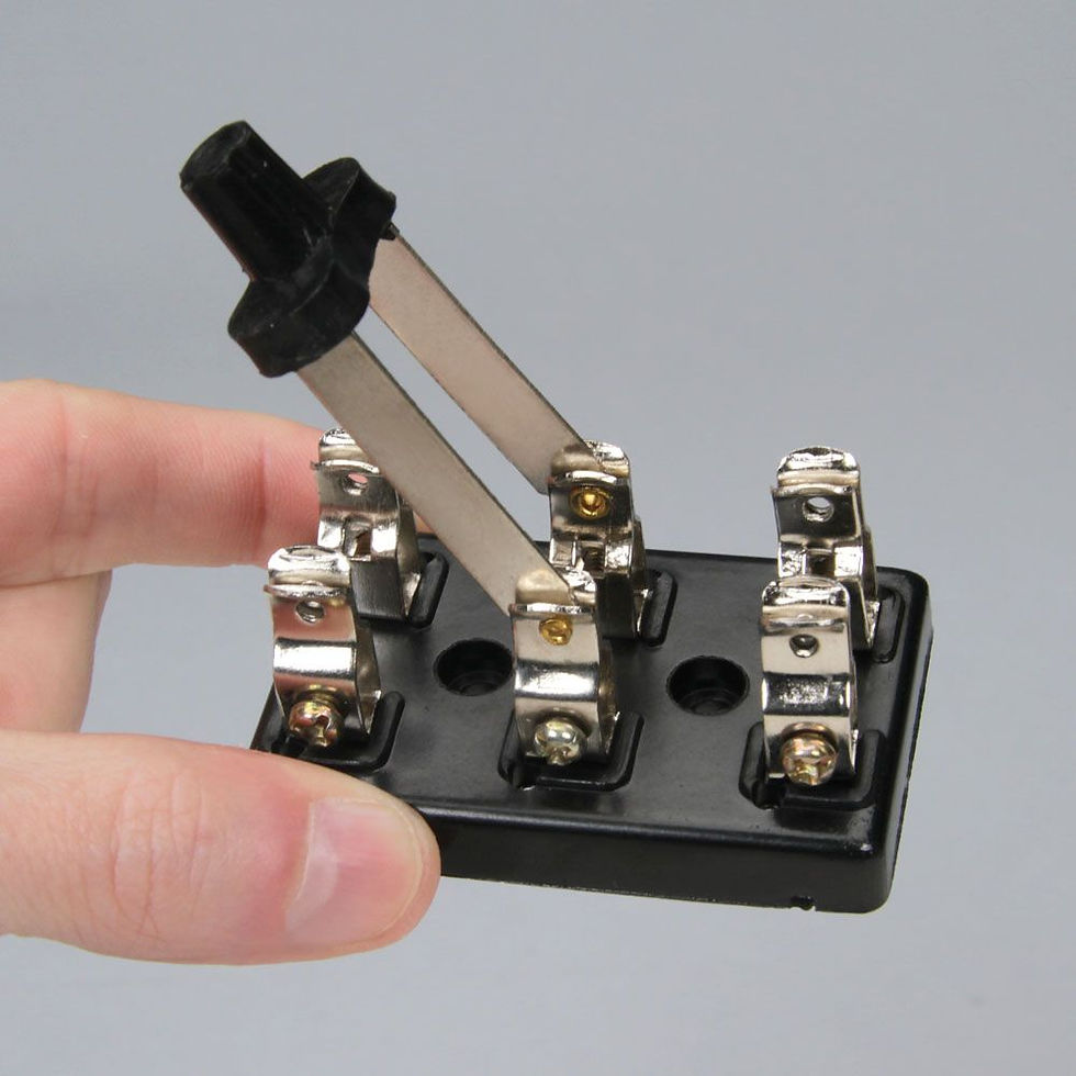 Knife Switch, Double Pole, Double Throw