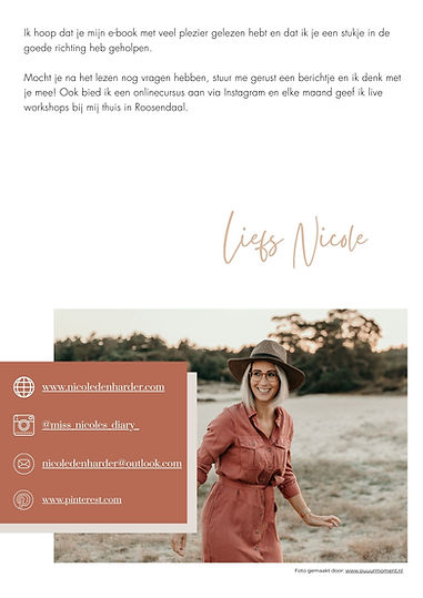 Flatlay Fotografie E-Book 2021 (2).jpg