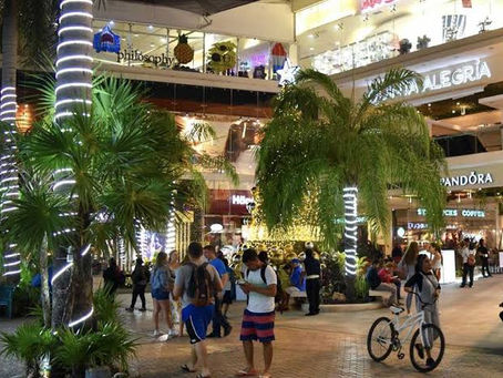 𝗩𝗼𝘂𝘀 ê𝘁𝗲𝘀 á 𝗣𝗹𝗮𝘆𝗮 𝗱𝗲𝗹 𝗖𝗮𝗿𝗺𝗲𝗻 𝗲𝘁 𝘃𝗼𝘂𝘀 𝘀𝗼𝘂𝗵𝗮𝗶𝘁𝗲𝘇 𝗳𝗮𝗶𝗿𝗲 𝗱𝘂 𝘀𝗵𝗼𝗽𝗽𝗶𝗻𝗴?