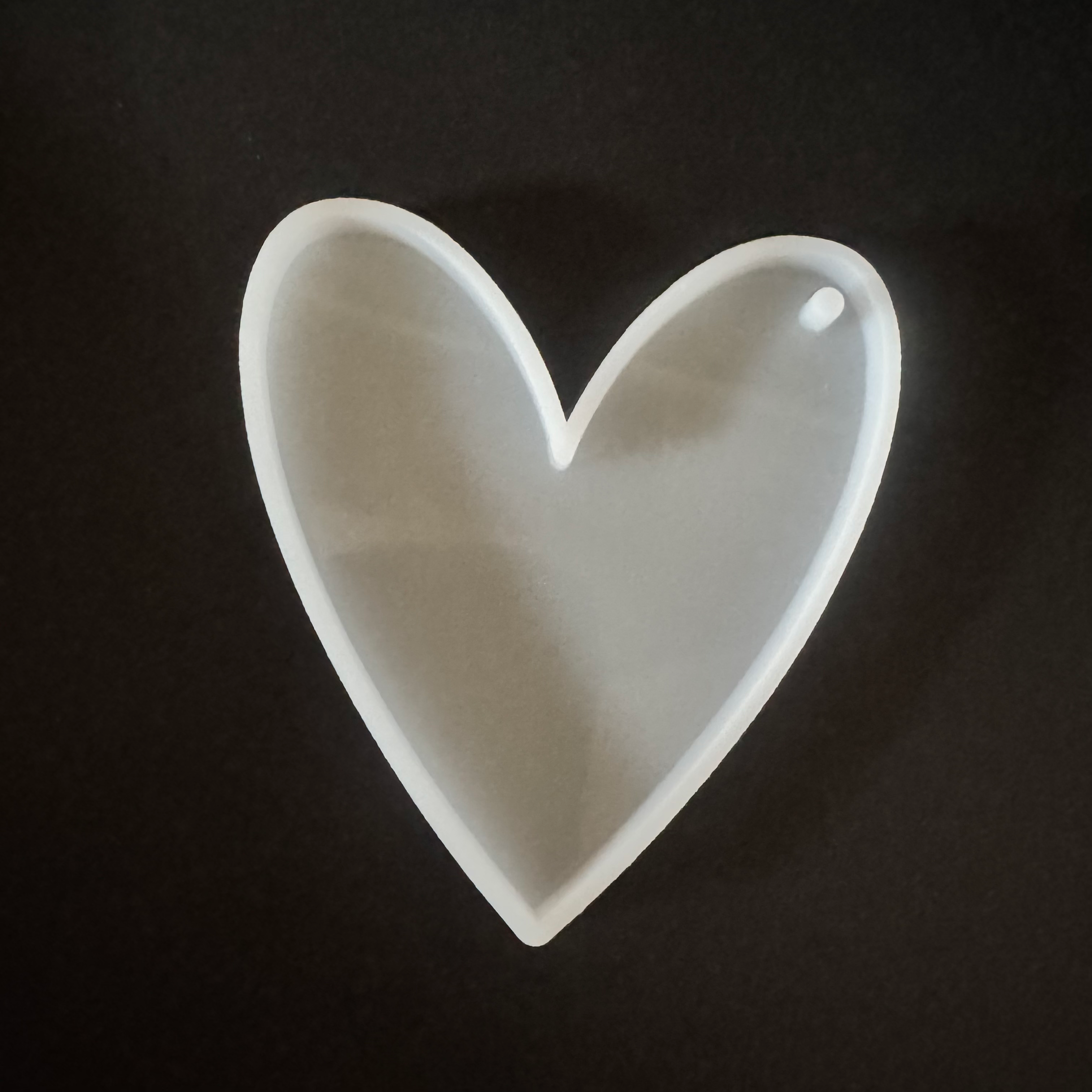 Heart pendant mould approx7cmx7cm 
