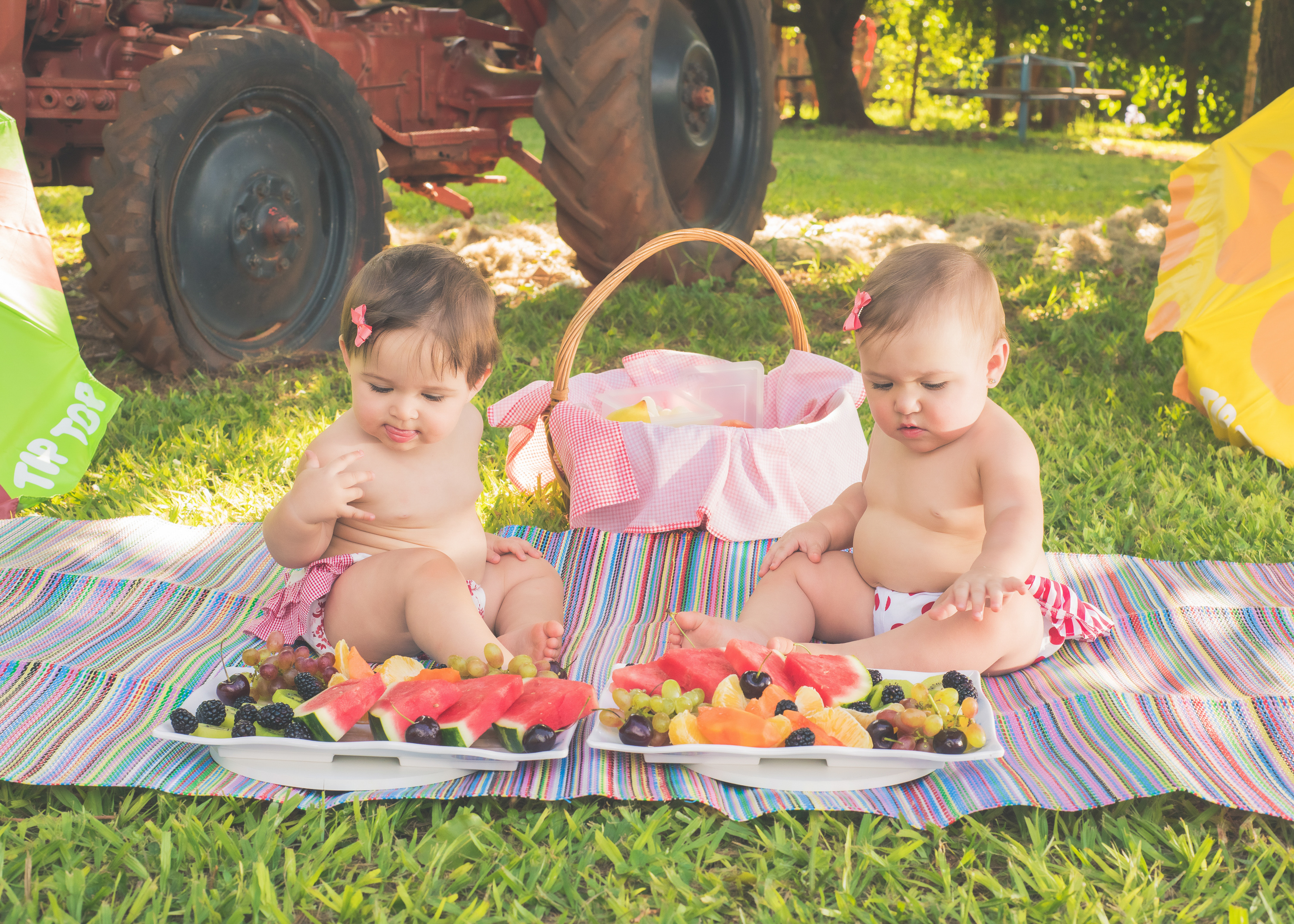 Ensaio Smash Fruit Olga e Inês