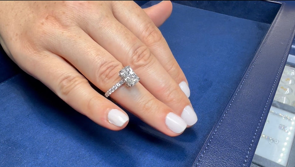 Radiant cut evs1 3.03 ct hidden halo band