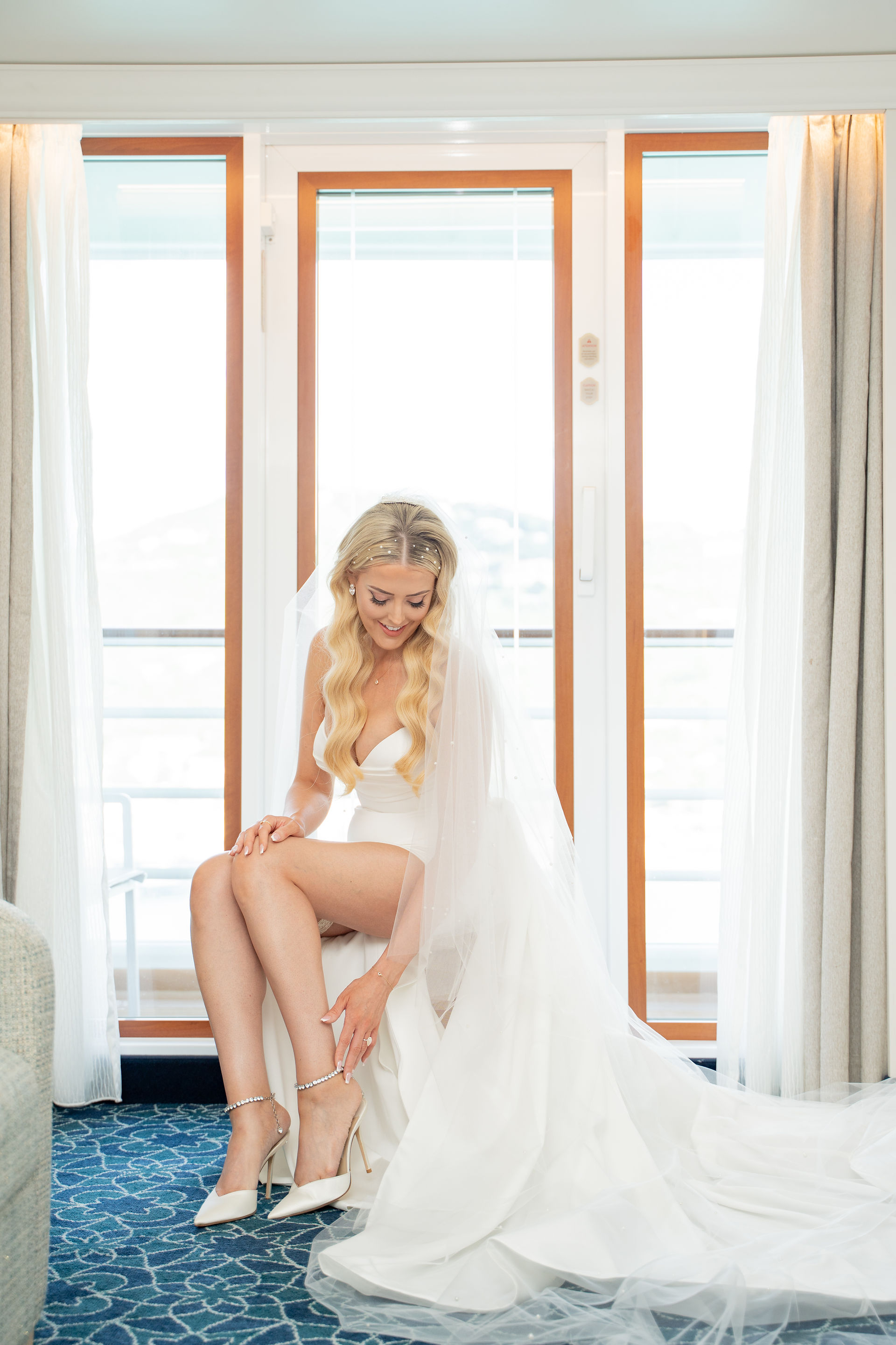 Disney Treasure Wedding Photography by Disney Cruise Wedding Photographer and Videographer Adrianna Gunn and Golden View Video Co
