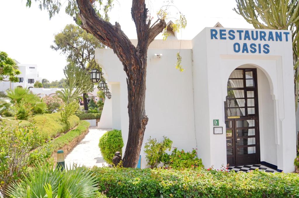 restaurant at carribean village agador