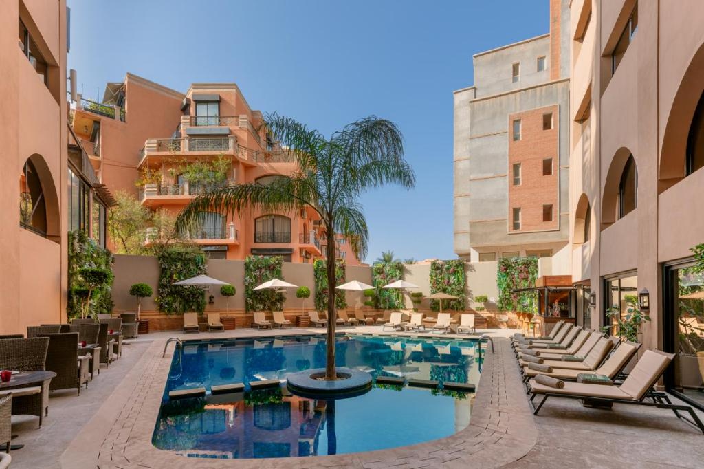 Hotel swimming pool in hivernage marrakech