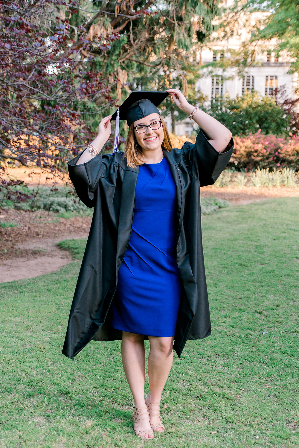 When is the best time to schedule your senior portraits? Charlotte photographer Nina Bashaw | Senior portrait tips | Augusta, GA senior photographer