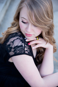 Wesley Chapel Senior Portrait Photographer Nina Bashaw Shares 6 Mistakes to Avoid When Preparing for Your Senior Portraits