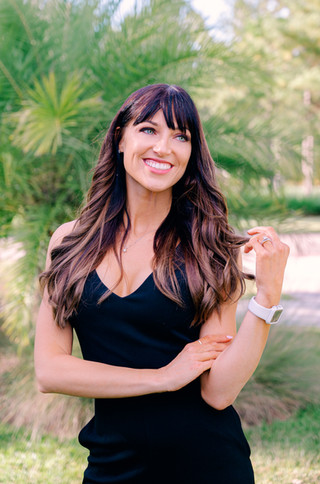 Natural light headshot photographer in Sarasota