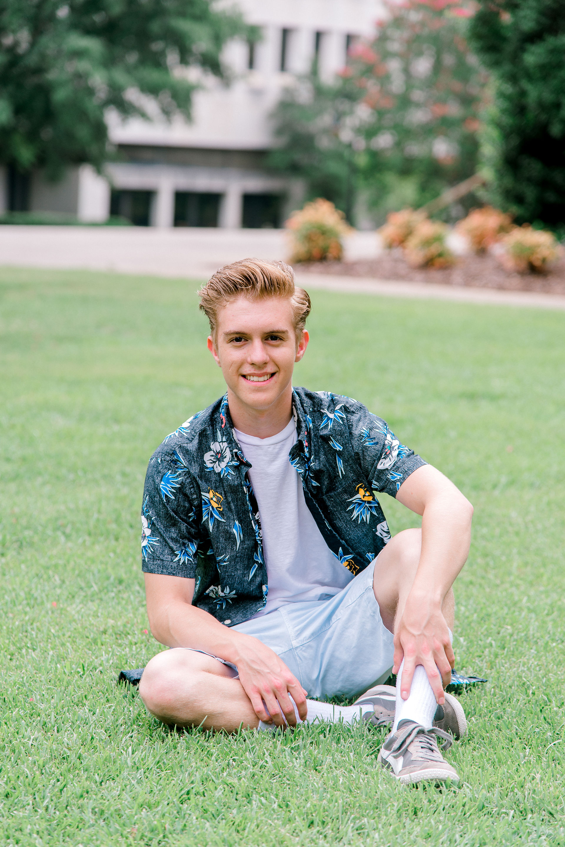 Pose Ideas for Male Senior Portraits from Tampa senior portrait photographer Nina Bashaw