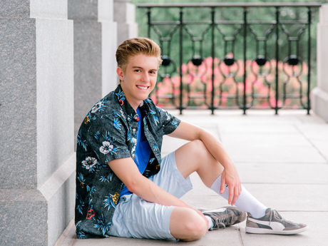 Why I love shooting senior portraits