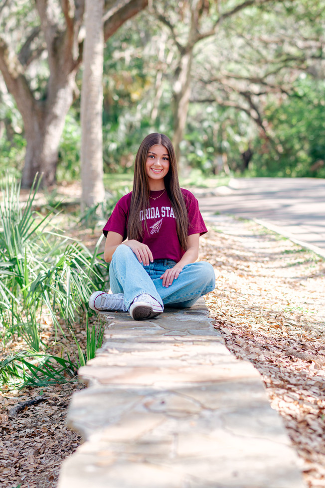 Ballet, Sunshine & Seminole Pride: Emery’s Senior Portraits at Philippe Park | Tampa Senior Portrait Photographer