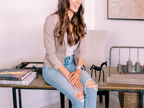 The Top 5 Things to Do When Rebranding Your Business: Insights from a Wesley Chapel Headshot Photographer