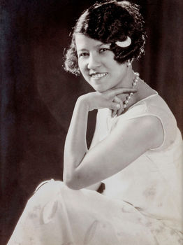 An introduction to three ‘New Women’ photographers