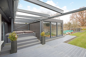 Exterior View of Garden