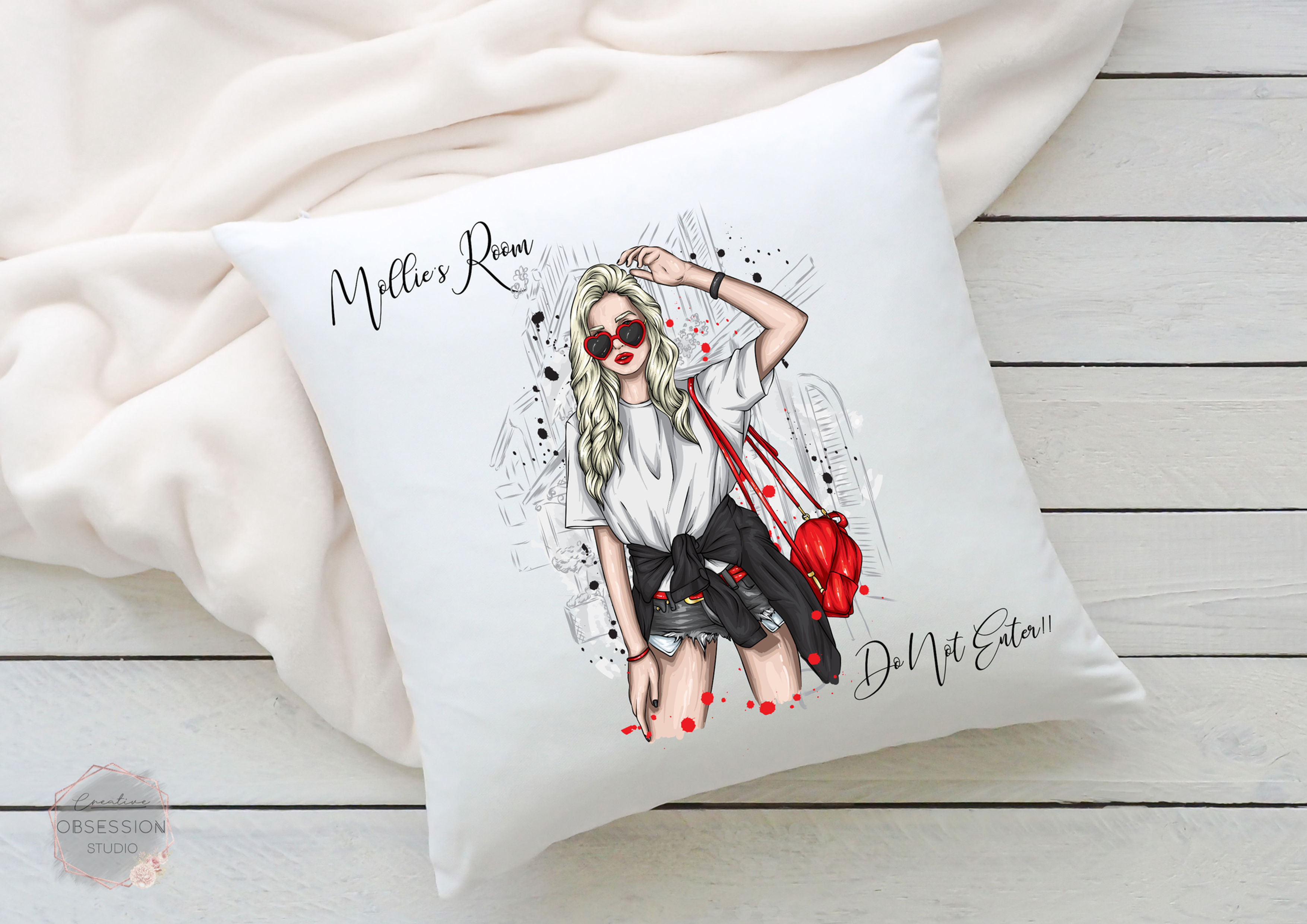 Mila Fashion Girl - Cushion