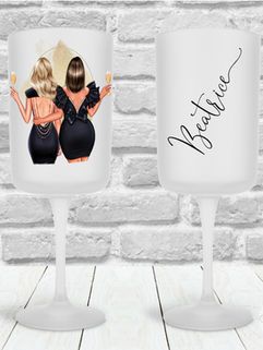 Glamourous Girls Frosted Wine Glass
Our Frosted Wine Glasses are our best seller! These are perfect for end of year gifts, bestie gifts, Bride and bridesmaid gifts too.... Fully Personalised your way....