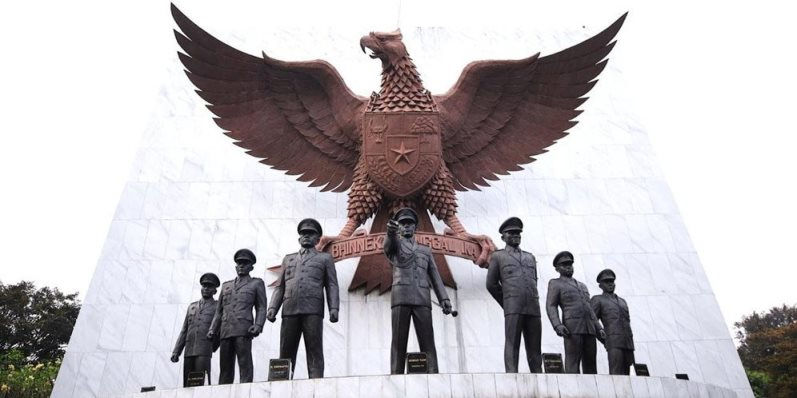 jelaskan bahwa nilai demokrasi pancasila lebih unggul jika dibandingkan dengan demokrasi lainnya