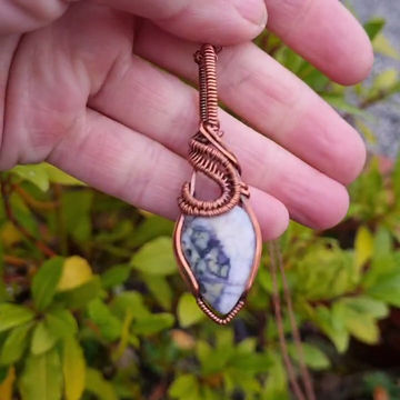 Thumbnail: Scheelite Necklace