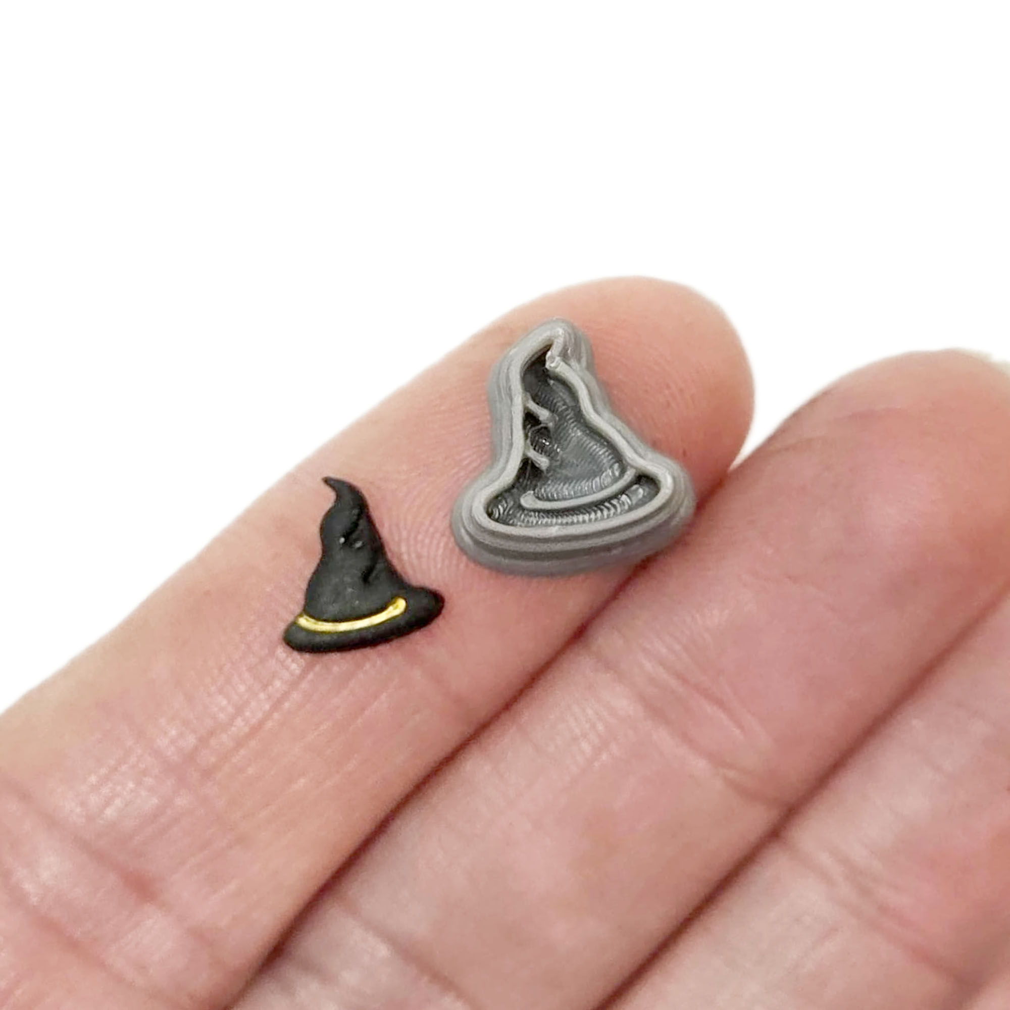 Tiny Micro Cutter - Witches Hat