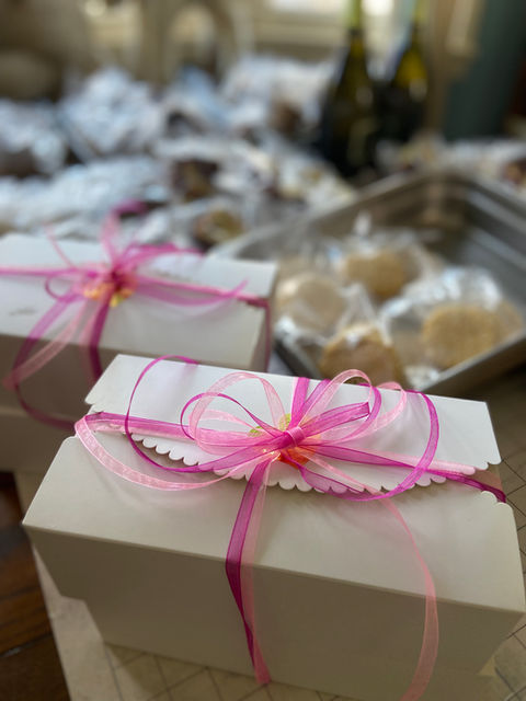Wrapped baked goods