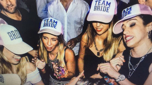 Miniatura: Gorras estampadas  para despedidas de soltera!