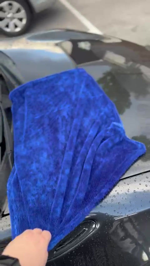 Thumbnail: Premium Microfibre Drying Towel 1200GSM
