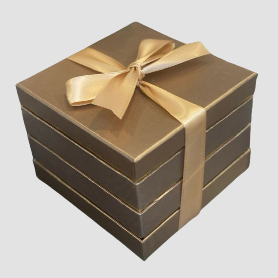 Boîte plate empilable chocolat noir ou lait Pessah