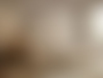 How to choose solid wood beds for my bedroom?