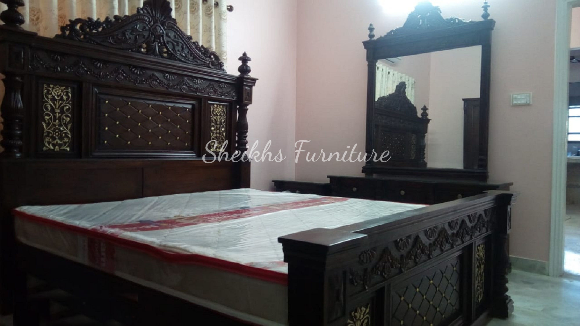 Chinioti King Size Bed