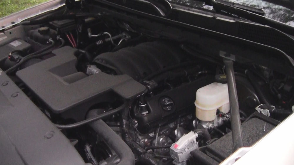Chevrolet Silverado Z71 Truck Review