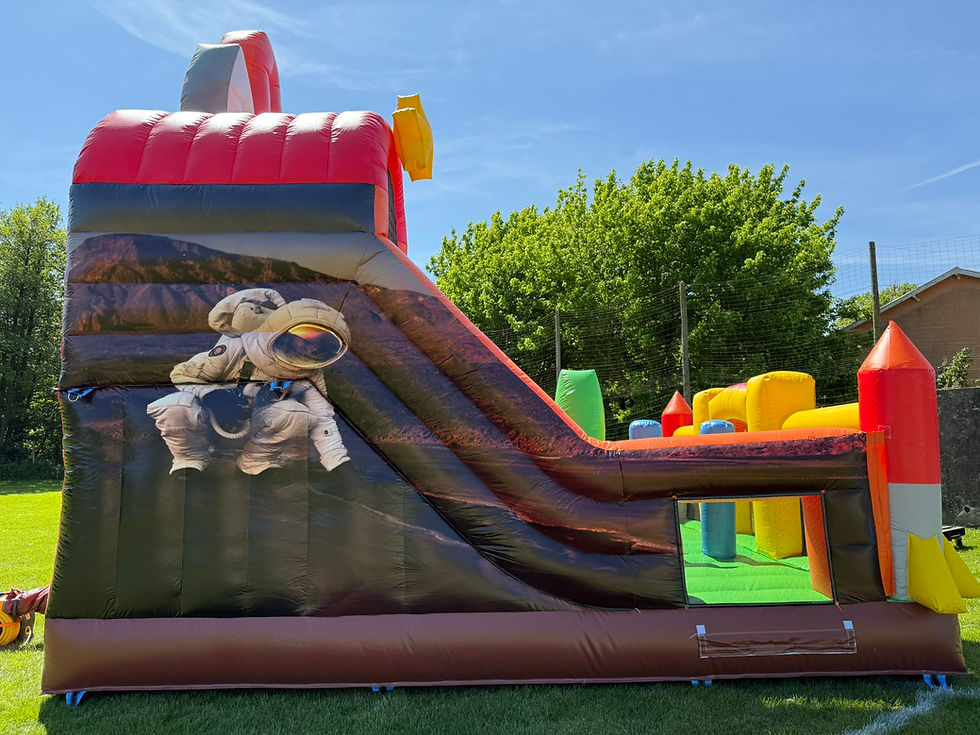 Miniature : Base Lunaire