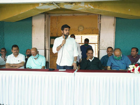 कोल्हापूर जिल्हा टेनिस कोर्ट मैदानावर भरविण्यात आलेलया तिसऱ्या ओपन टेनिस स्पर्धेचे उदघाटन